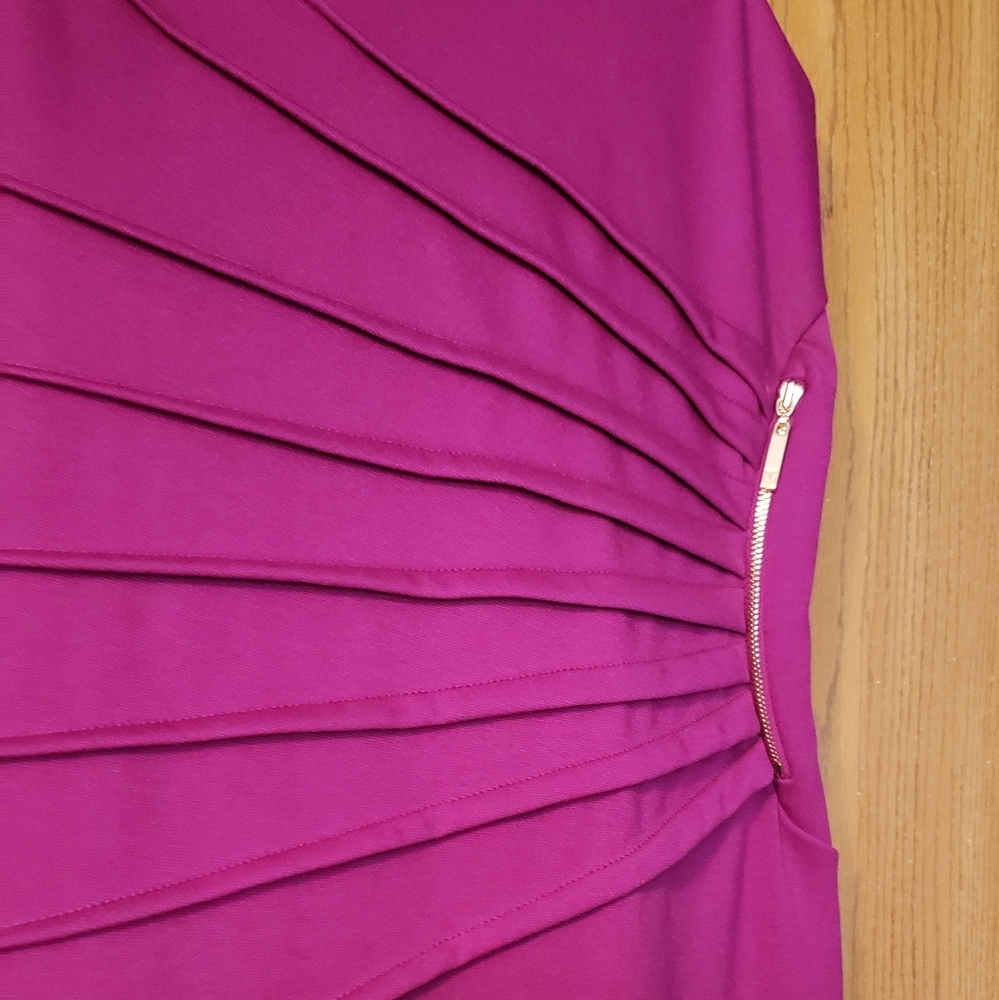 Dress - Picture 2 of 3